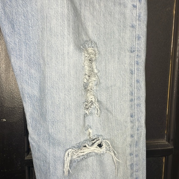 Levi’s 501 CT custom tapered button fly distressed light denim jeans 29 x 32 - Picture 4 of 12